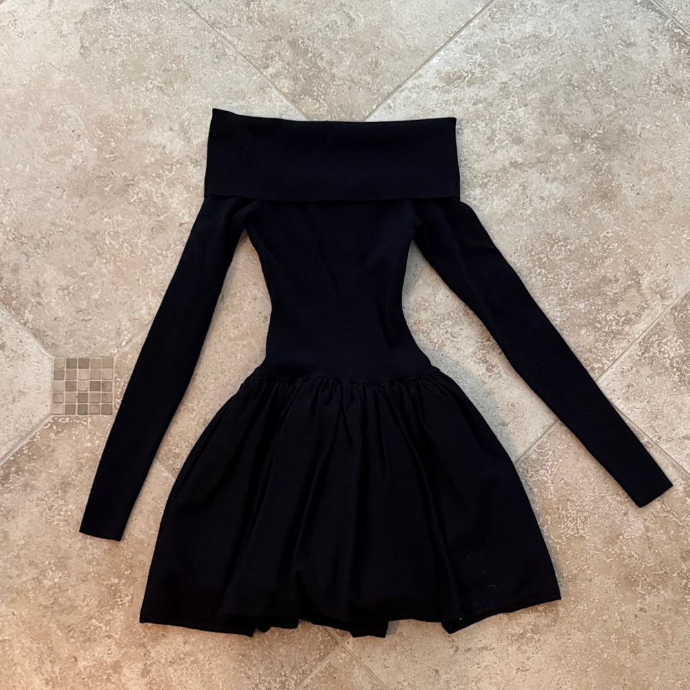 Meshki Black Long Sleeve Off-Shoulder Dress NWT
